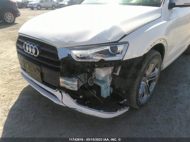 WA1JCCFS2JR013636 Audi Q3 Progressiv