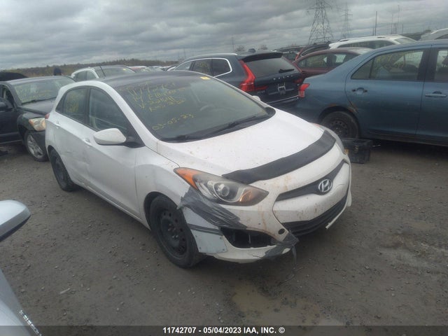 Hyundai Elantra Gt Gls 2014 KMHD35LH8EU221641 главное изображение