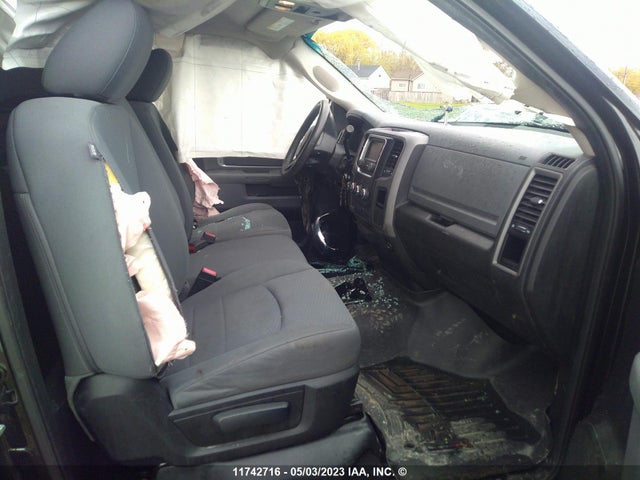 3C6JR7AT0EG132195 RAM 1500 Express