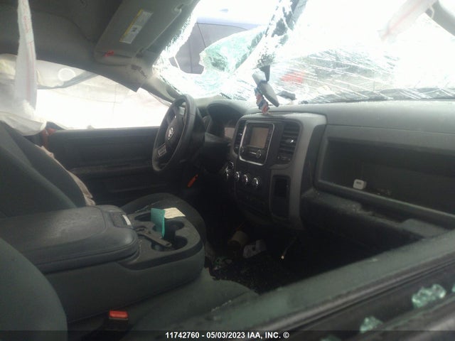1C6RR7FG7JS245448 RAM 1500 St
