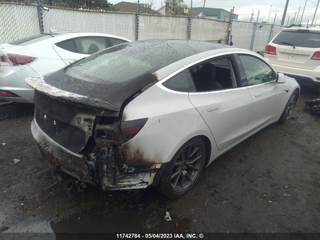 Tesla Model 3 Standard Range Plus 2020 5YJ3E1EA0LF625767 Image 4