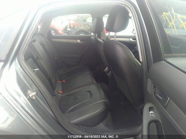 WAUBFCFL2EN027475 Audi A4 PREMIUM