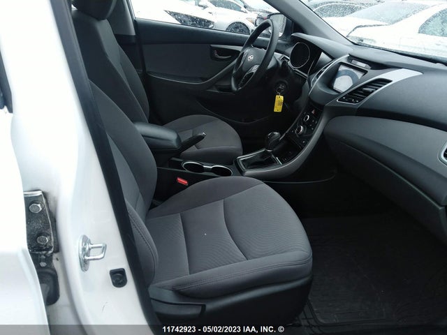 Hyundai ELANTRA GL 2014 5NPDH4AE1EH525557 Image 6