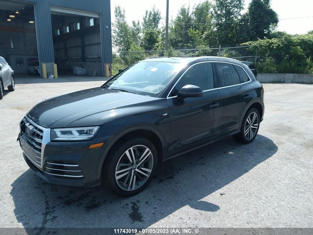 WA1FNAFY8J2228908 Audi Q5 Technik S-line