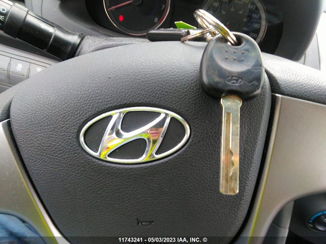 Hyundai ACCENT SE 2016 KMHCT4AE1GU042715 Image 3