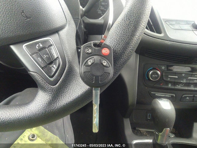 Ford ESCAPE SE 2017 1FMCU9G9XHUC99880 Image 3