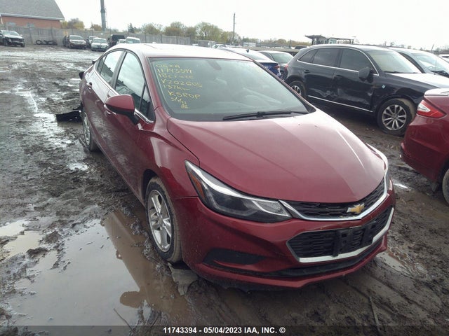 Chevrolet CRUZE LT 2018 1G1BE5SM0J7202605 Image 1