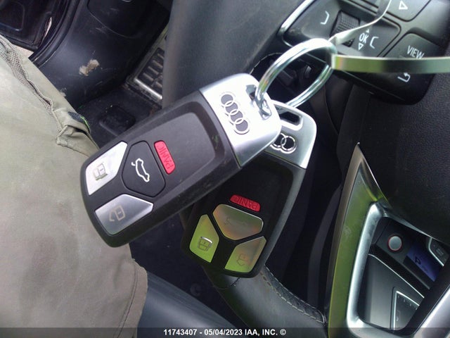 WA1C4AFY8J2235735 Audi Sq5 Prestige