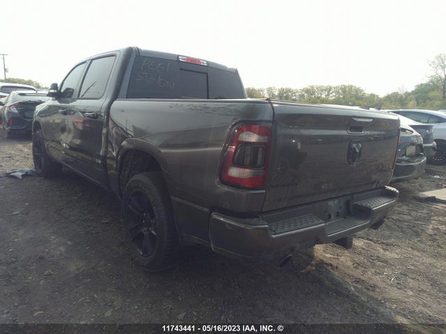 1C6SRFVT8NN359781 RAM 1500 Sport