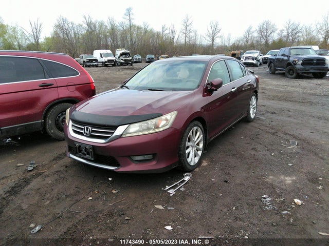 Honda Accord Touring 2014 1HGCR2F91EA801558 Image 2