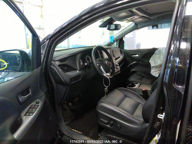 Toyota SIENNA SE 2020 5TDEZ3DC3LS245345 Image 6