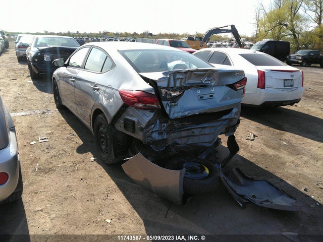Hyundai Elantra Le 2017 5NPD74LF0HH158583 Image 4
