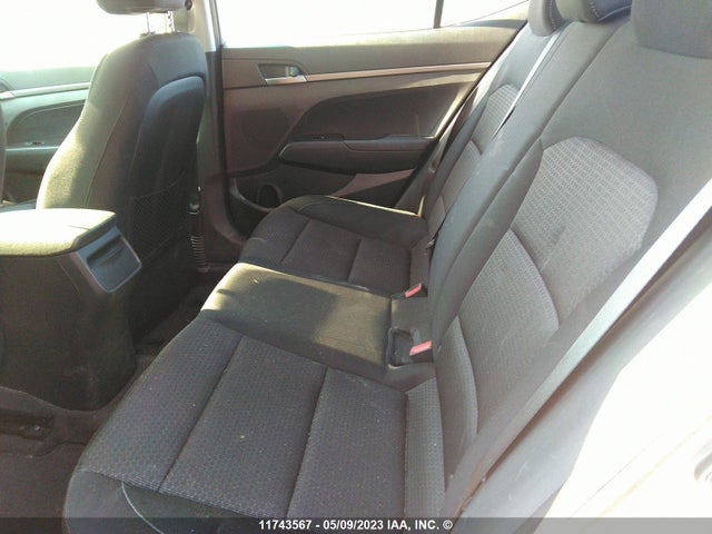 Hyundai Elantra Le 2017 5NPD74LF0HH158583 Image 9