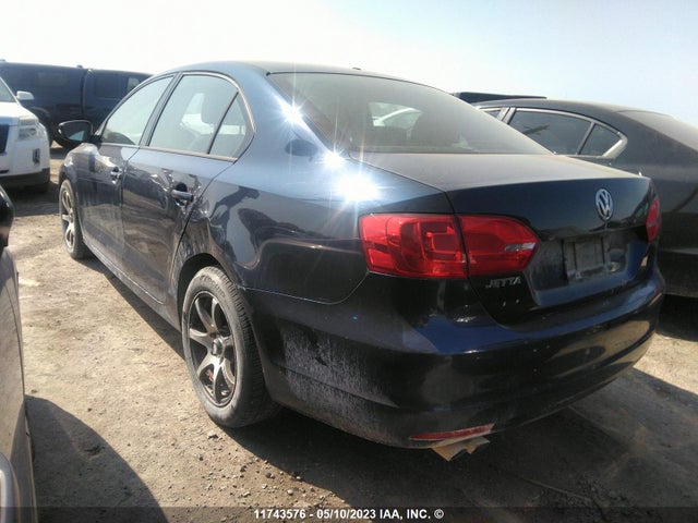 3VW2K7AJ4EM412572 Volkswagen JETTA