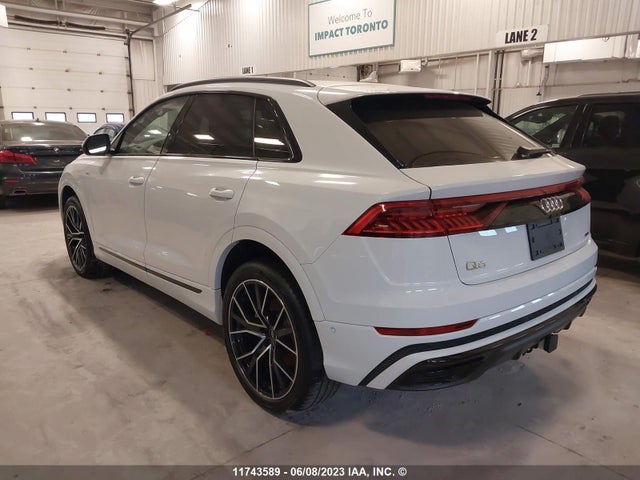 WA1DVBF16ND006393 Audi Q8 Progressiv