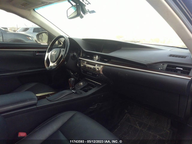 JTHBW1GGXE2043724 Lexus ES 300H