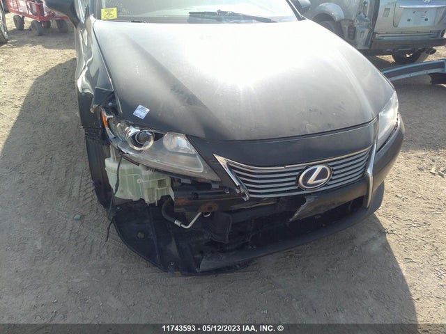 JTHBW1GGXE2043724 Lexus ES 300H