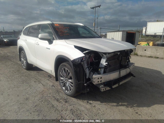 Toyota Highlander Hybrid Limited 2021 5TDEBRCH1MS052682 головне зображення