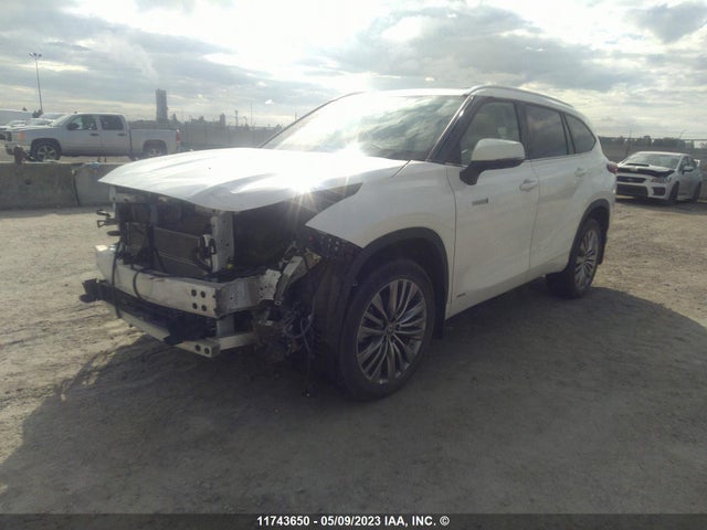 Toyota Highlander Hybrid Limited 2021 5TDEBRCH1MS052682 Image 2