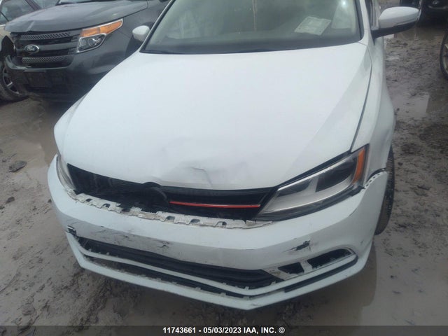 3VW2K7AJ5FM325815 Volkswagen JETTA S