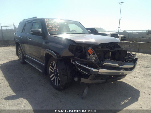 Toyota 4RUNNER SR5 2017 JTEBU5JRXH5465936 main image