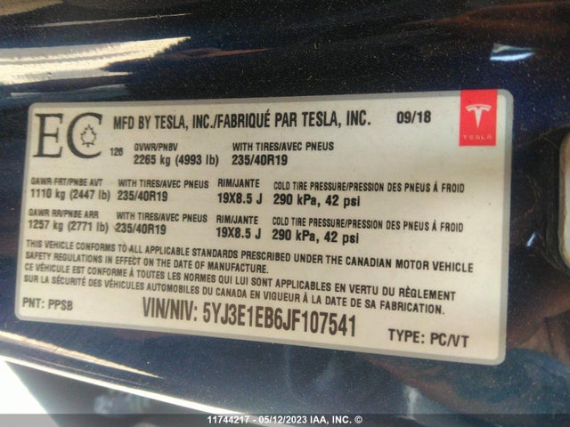 Tesla Model 3 Long Range 2018 5YJ3E1EB6JF107541 Image 9