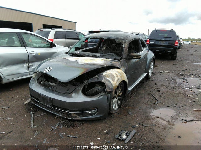 3VWJ07AT0FM610408 Volkswagen Beetle 1.8t