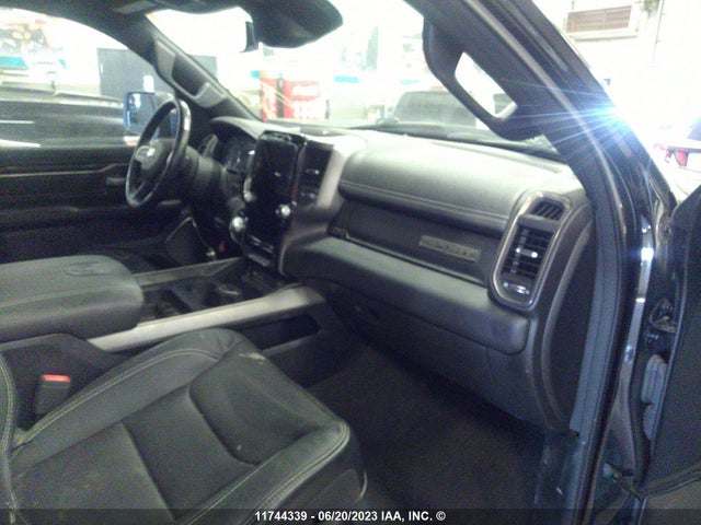 1C6SRFLT0KN888835 RAM 1500 Sport