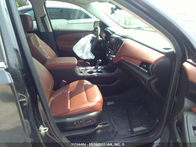 Chevrolet TRAVERSE 2018 1GNEVKKW9JJ193790 Image 7