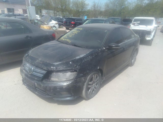 3VWLA7AJ0FM204777 Volkswagen Jetta Sedan Highline