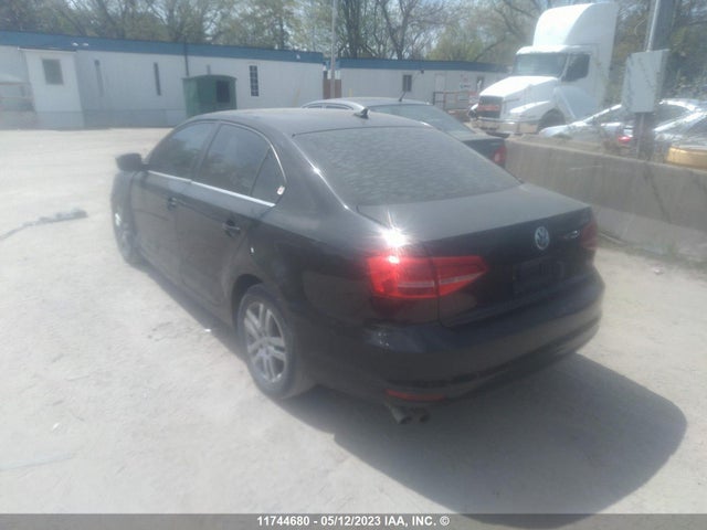 3VWLA7AJ0FM204777 Volkswagen Jetta Sedan Highline