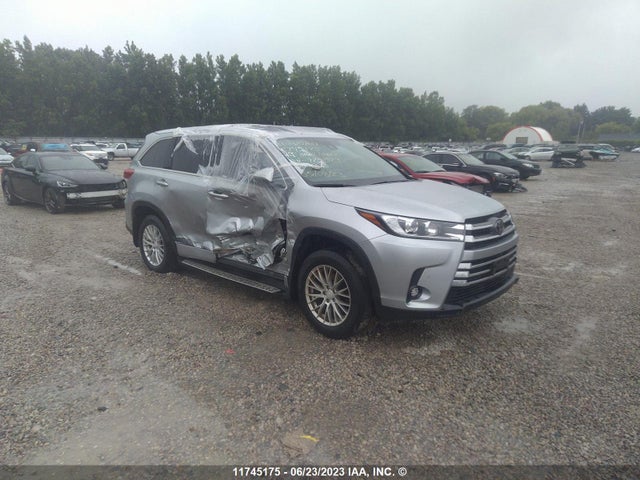 Toyota Highlander Limited 2019 5TDDZRFH9KS925529 main image