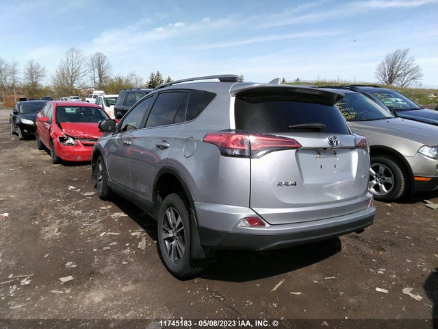 Toyota RAV4 LE 2018 2T3ZFREV1JW409071 Image 4