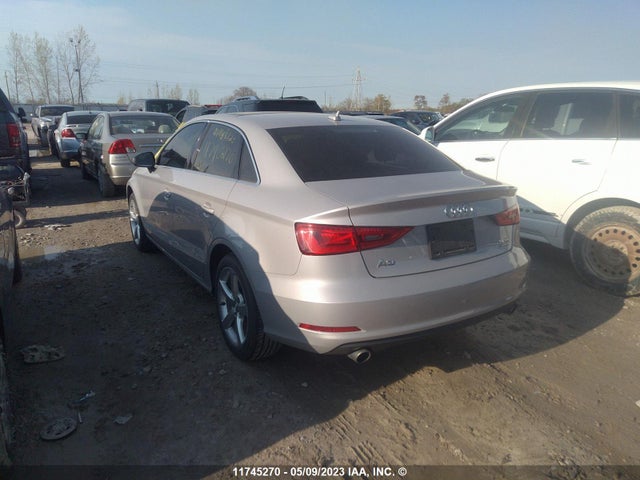 WAUB8GFFXG1042831 Audi A3 2.0t Komfort