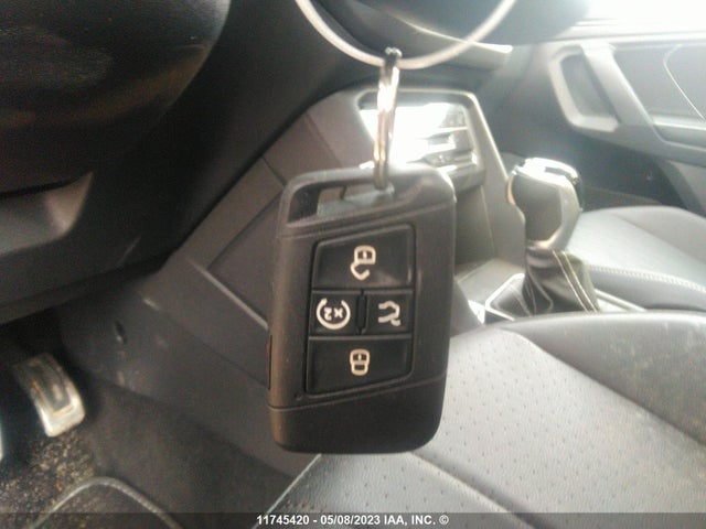 3VV8B7AX6PM007013 Volkswagen TIGUAN