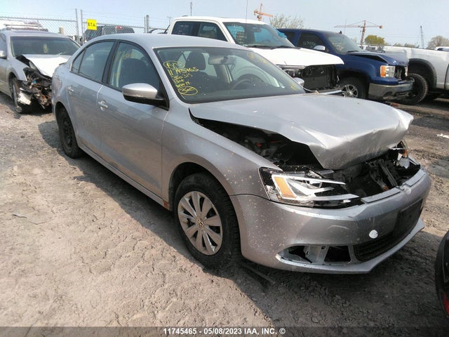 3VW2K7AJ8EM360315 auction archive image