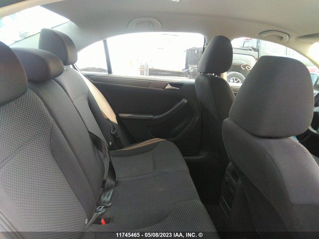 3VW2K7AJ8EM360315 Volkswagen JETTA S