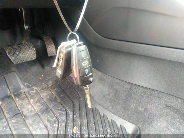 WAUE8GFF0G1083983 Audi A3