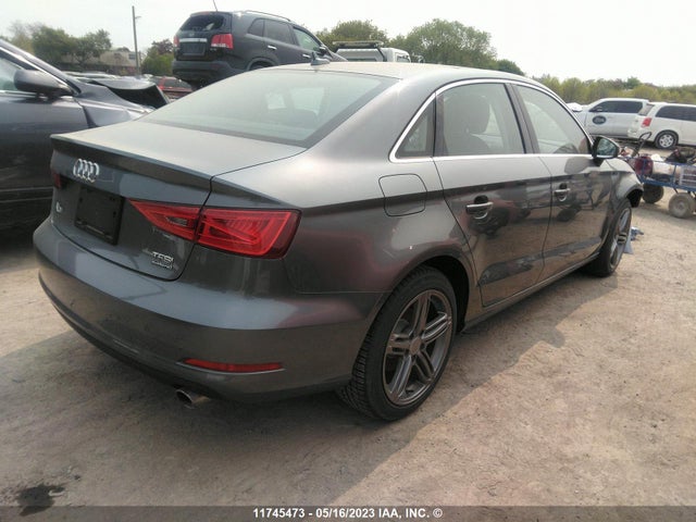 WAUE8GFF0G1083983 Audi A3