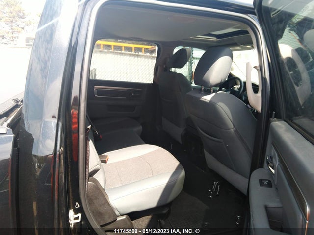 1C6RR7LM5KS719893 RAM 1500 Classic Slt
