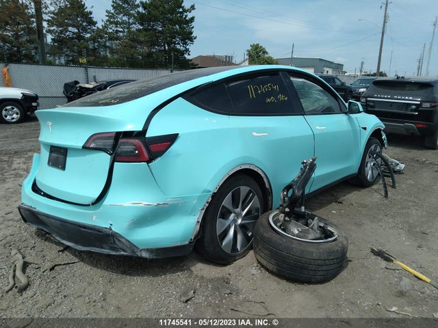 Tesla Model Y Long Range 2022 7SAYGDEE7NF417668 Image 5