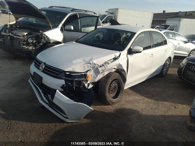3VW2K7AJ8FM354919 Volkswagen JETTA