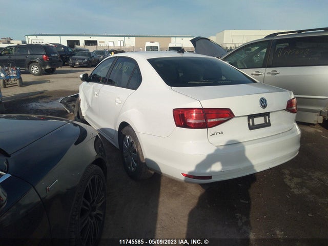3VW2K7AJ8FM354919 Volkswagen JETTA