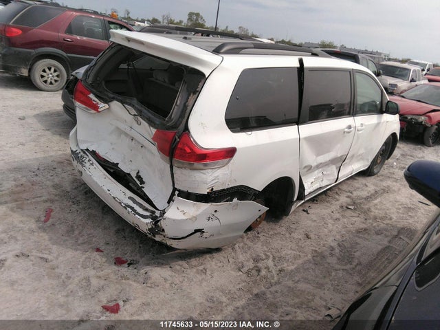 11745633 :رقم المزاد ، 5TDKK3DC5DS294572 vin ، 2013 Toyota Sienna Le مزاد بيع