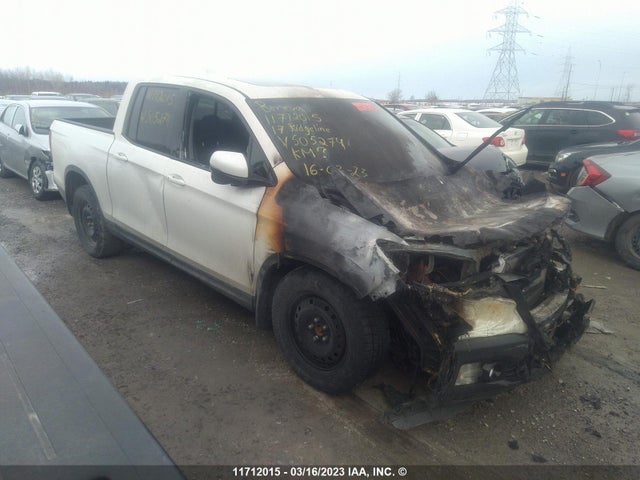 Honda Ridgeline Sport 2017 5FPYK3F13HB505274 Image 1