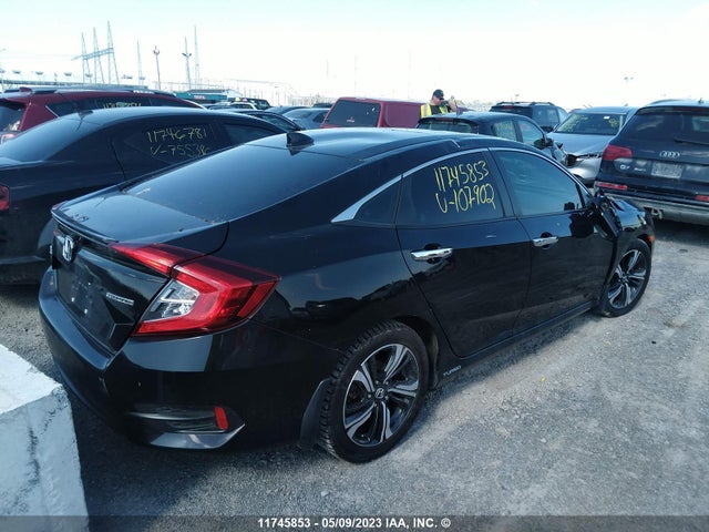 Honda Civic Touring 2017 2HGFC1F96HH107902 Image 4