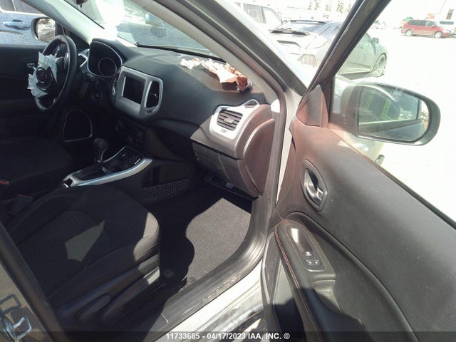 3C4NJDAB3MT552644 Jeep Compass Sport