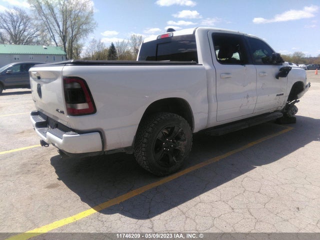 1C6SRFVT1NN196228 RAM 1500 Sport