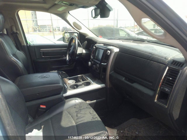 1C6RR7MT0FS736239 RAM 1500 Sport