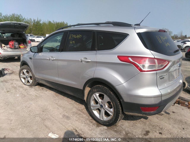 Ford ESCAPE SE 2015 1FMCU9G93FUC71383 Image 4